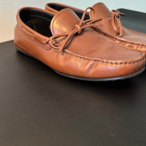 Tod\'s Tan Leather Loafers for Men